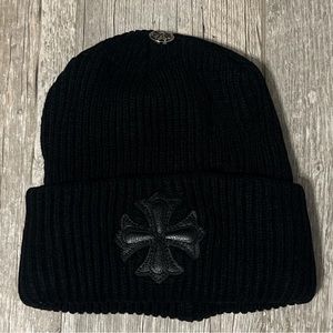 Chrome heart beanie